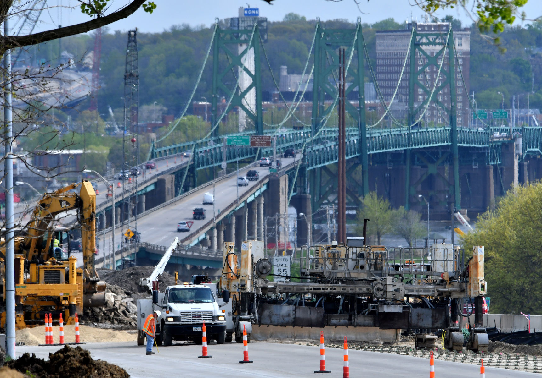 Interstate 74 bridge construction update
